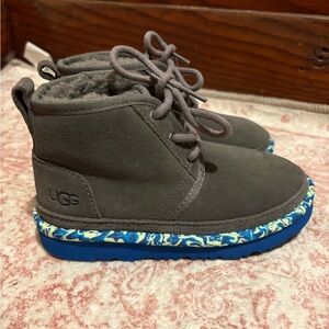 Kid’s UGG Lace-Up Ankle Boots | Cozy & Comfy | size 13